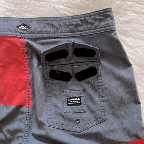 O’Neill Swim Trunks - Gray & Red - Picture 5 of 7